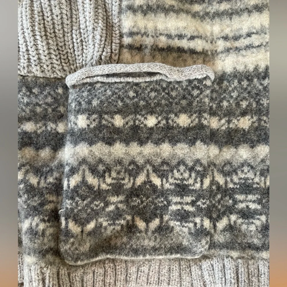 Gray Eddie Bauer’s Sweater - Picture 5 of 6